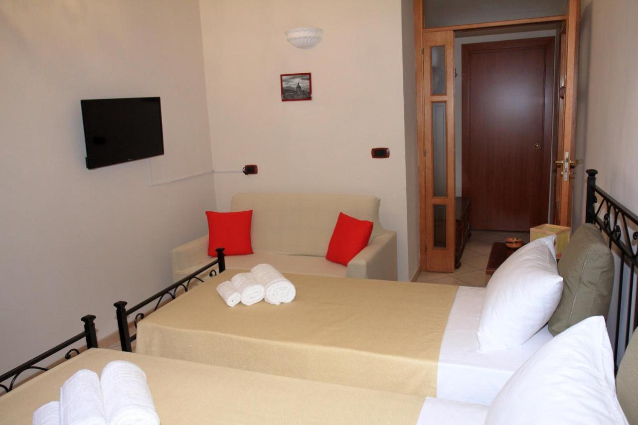 Bed & Breakfast Mitilini Station Napoli